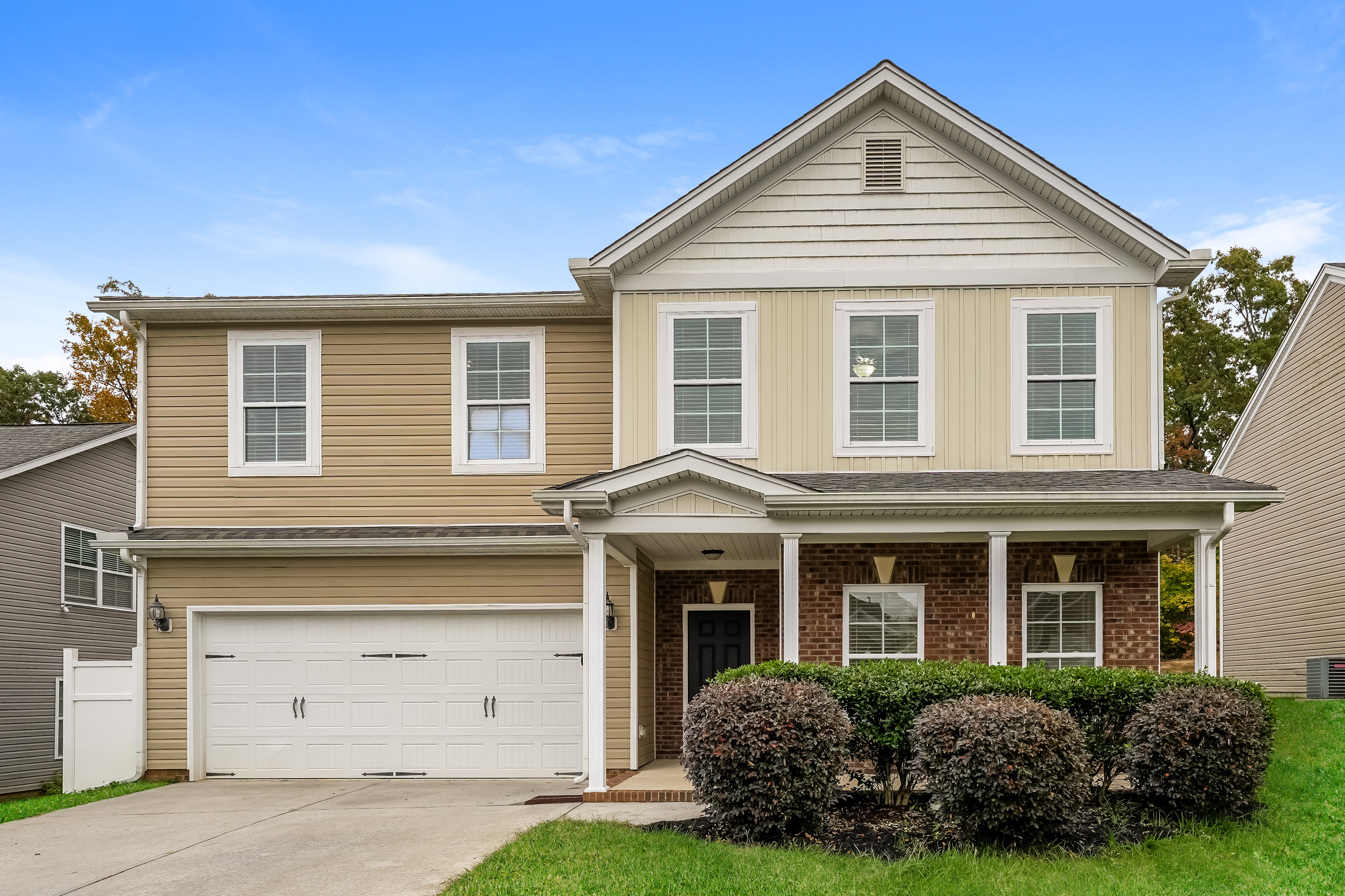 5420 ESHER DR WALKERTOWN, NC 27051